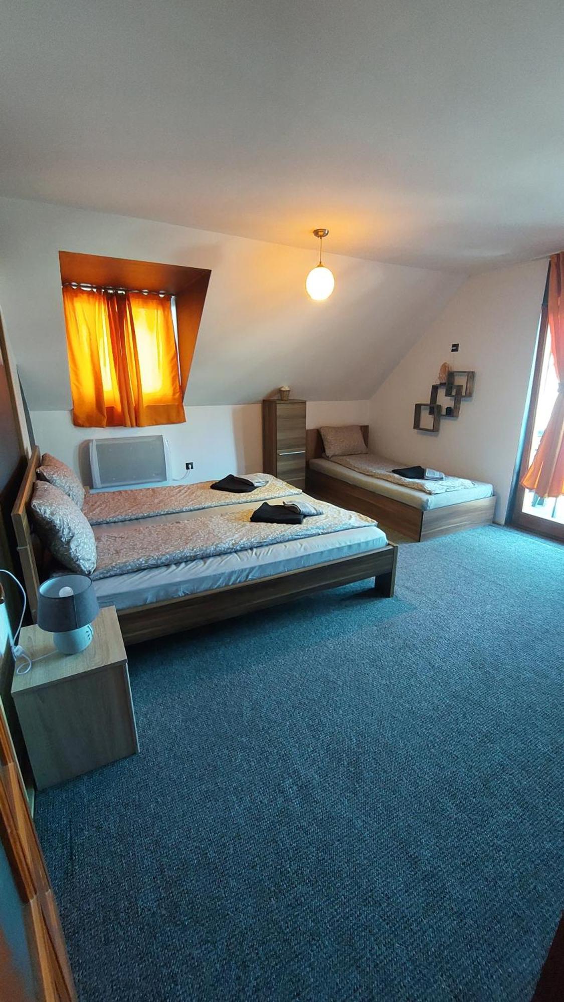 Morrison Apartments Miercurea Ciuc Habitación foto