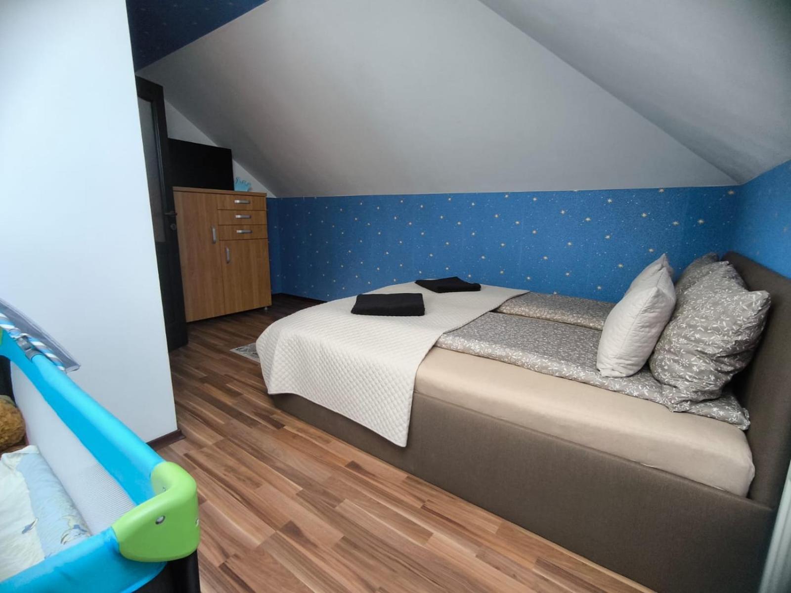 Morrison Apartments Miercurea Ciuc Habitación foto